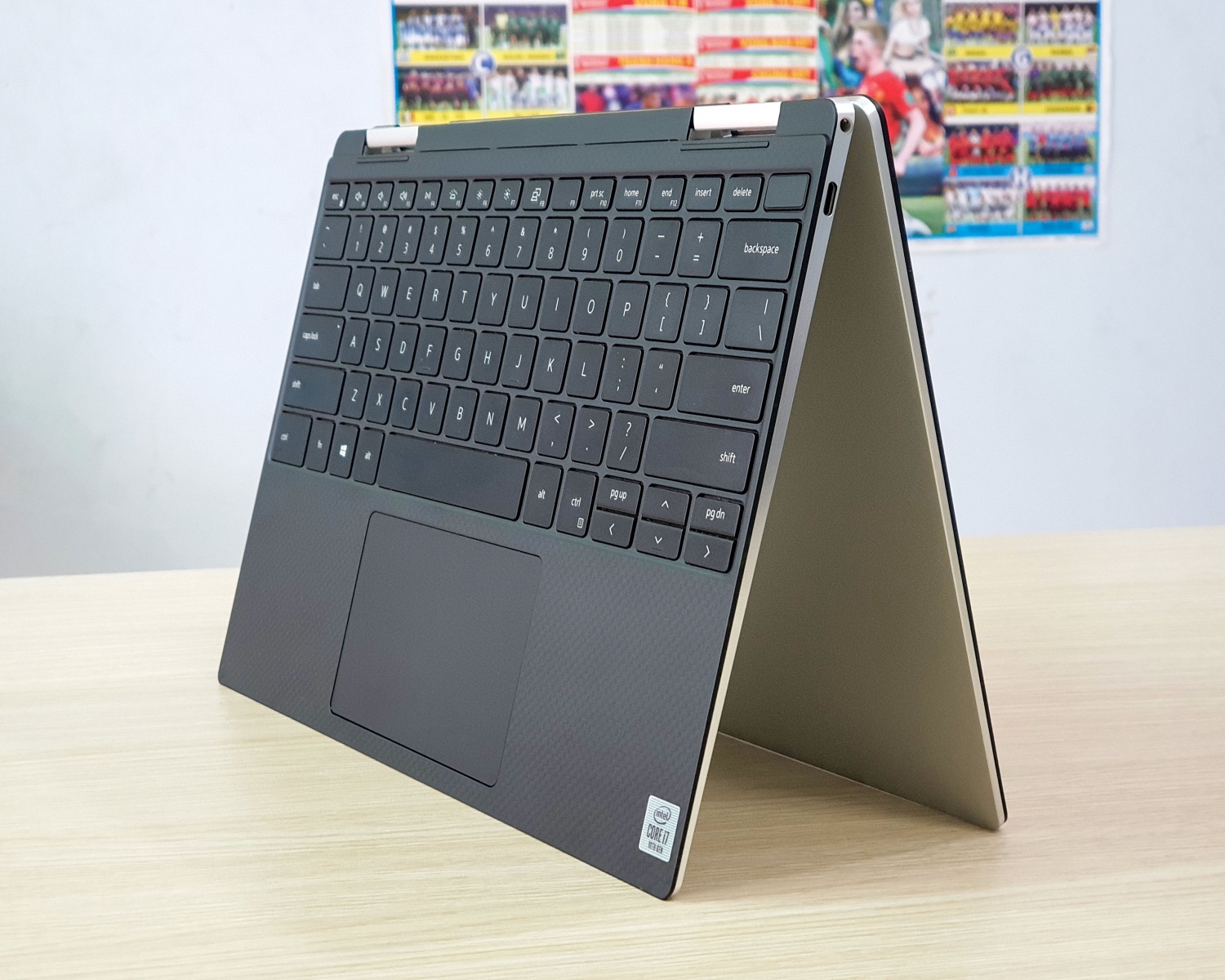Dell XPS 13 7390 (2-in-1) i7-1065G7 Ram 32GB SSD 1Tb Màn hình 13.4 Inch UHD+ (3840 x 2400) Touch